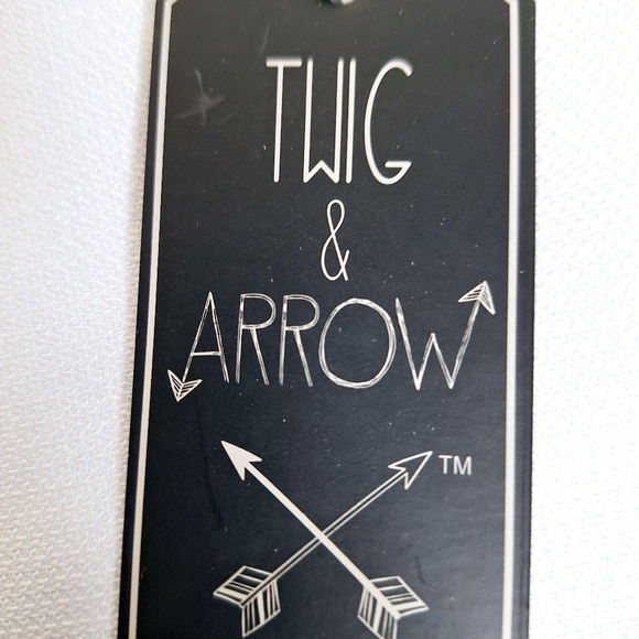 NWT Twig and Arrow brand " Pride in a Clutch" Clutch and wristlet purse. - Picture 5 of 6